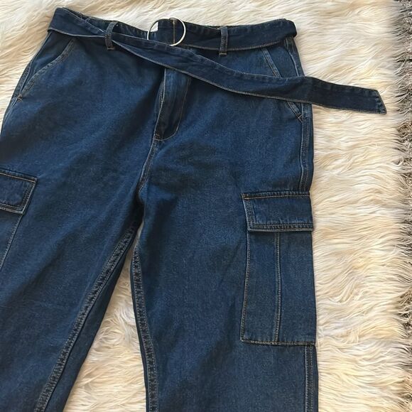 FOREVER 21| Cargo Womens jeans belted size 31 - Picture 2 of 8